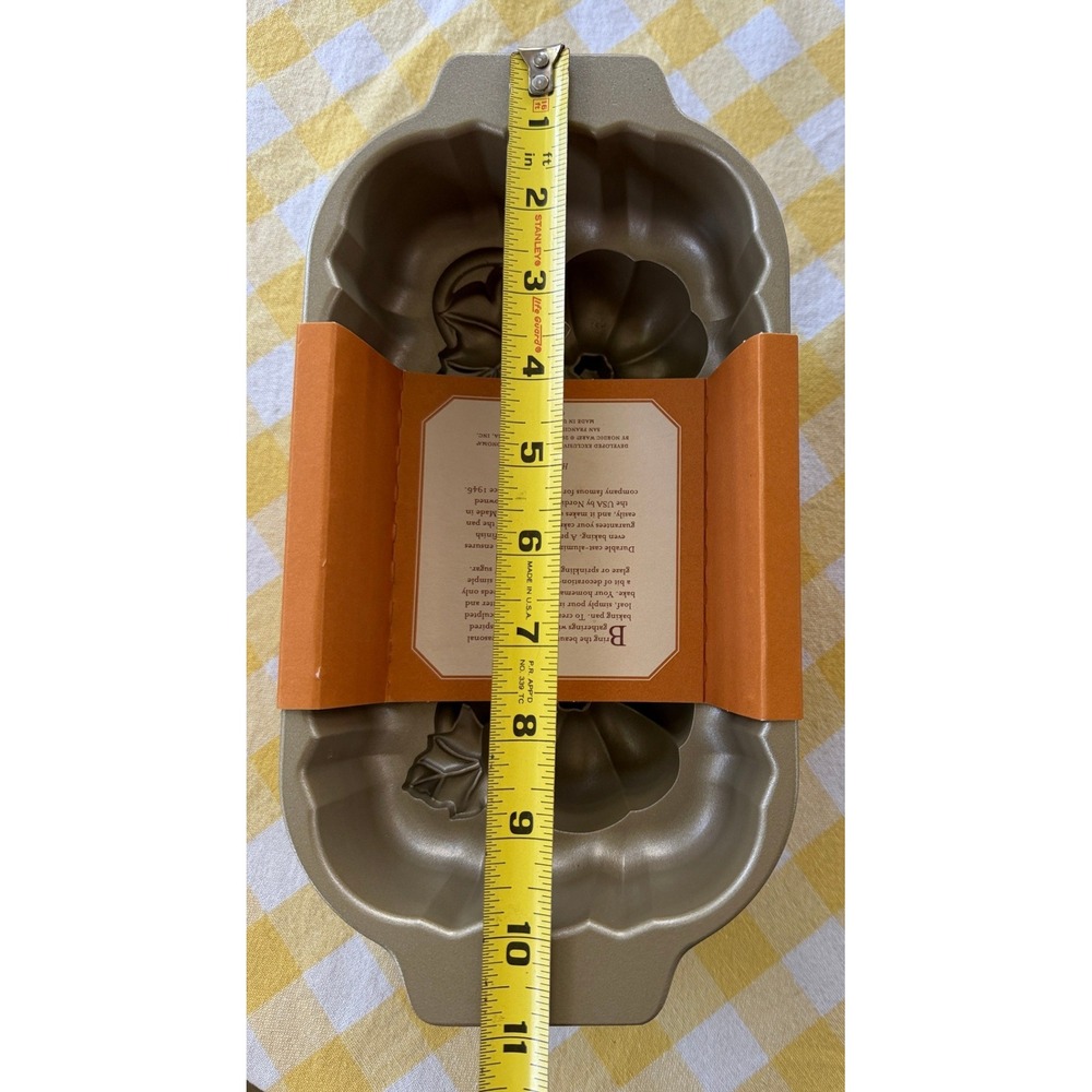 Williams Sonoma Pumpkin Loaf Pan Nordic Ware Gold Fall - Picture 6 of 7
